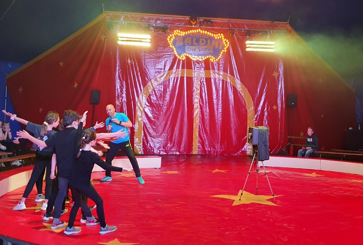 22 05 09 13 Zirkus Baldini 1