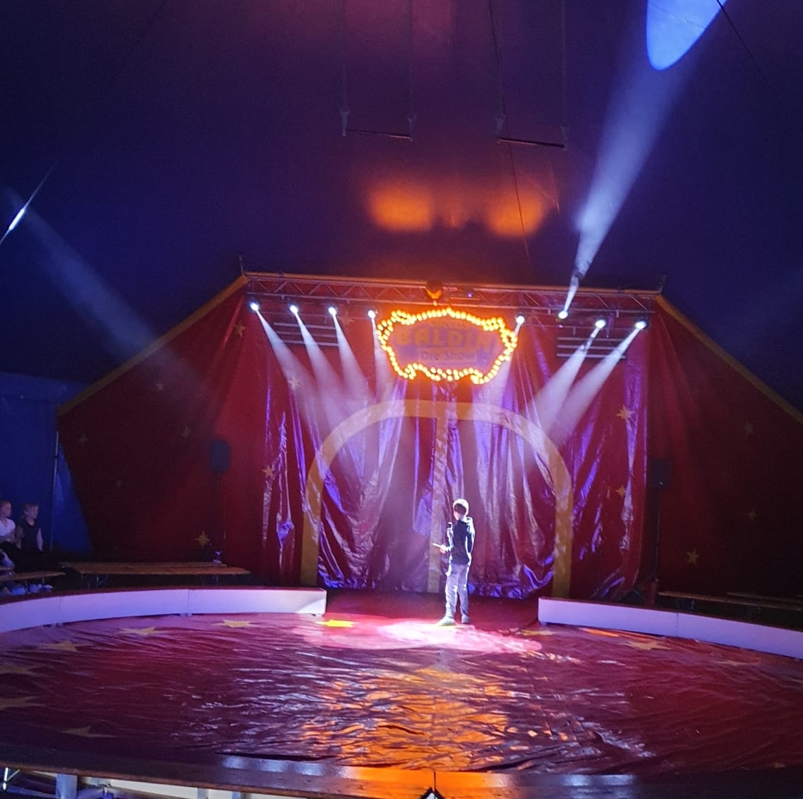 22 05 09 13 Zirkus Baldini 10